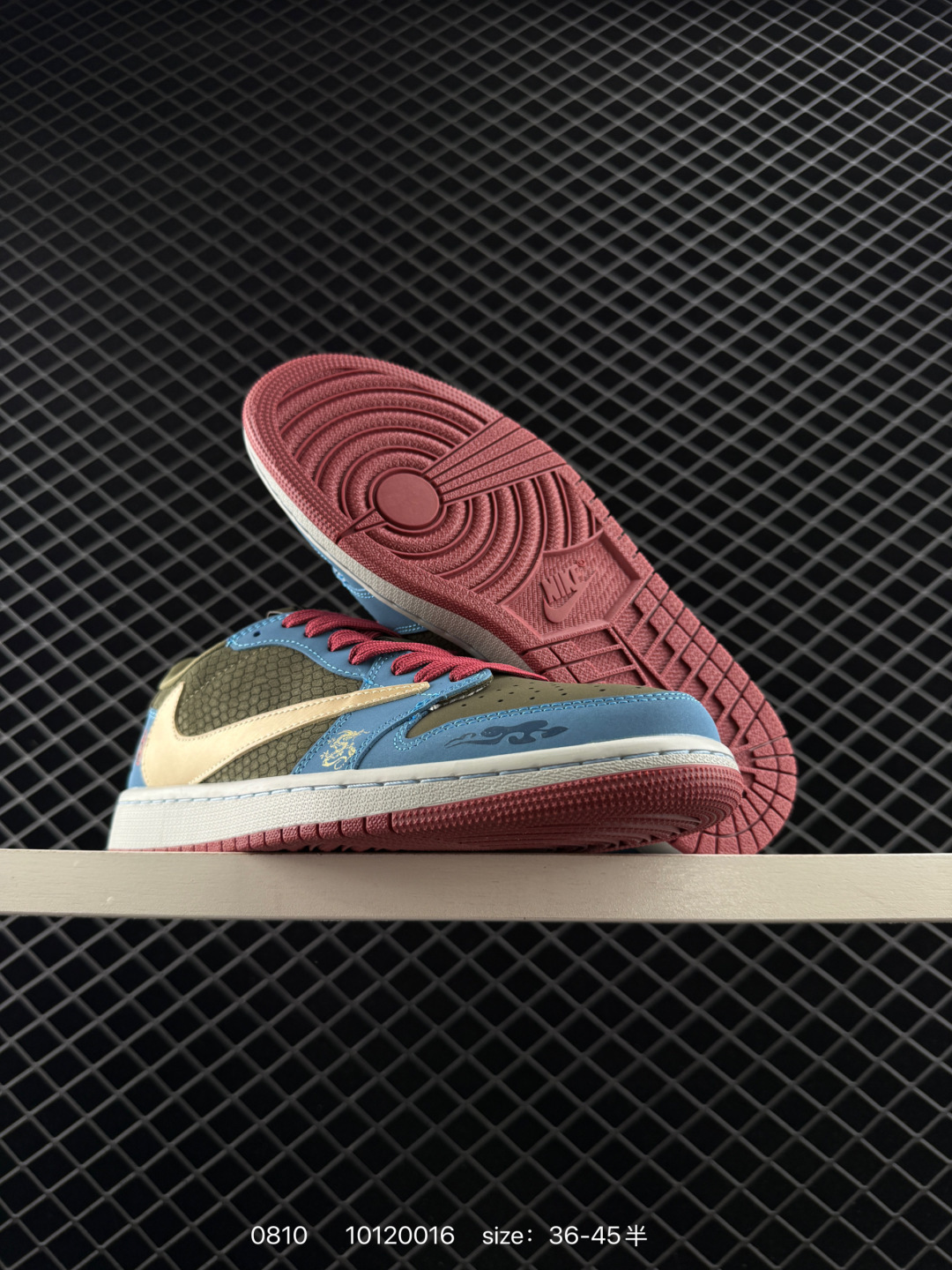 Nike Air Jordan 1 x Travis Scott